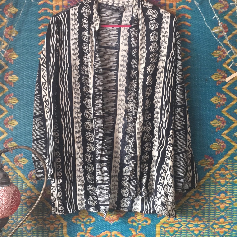 Vintage funky patterned button up shirt